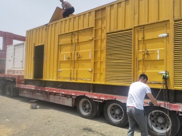 闻喜汽油发电机对供油装置的要求